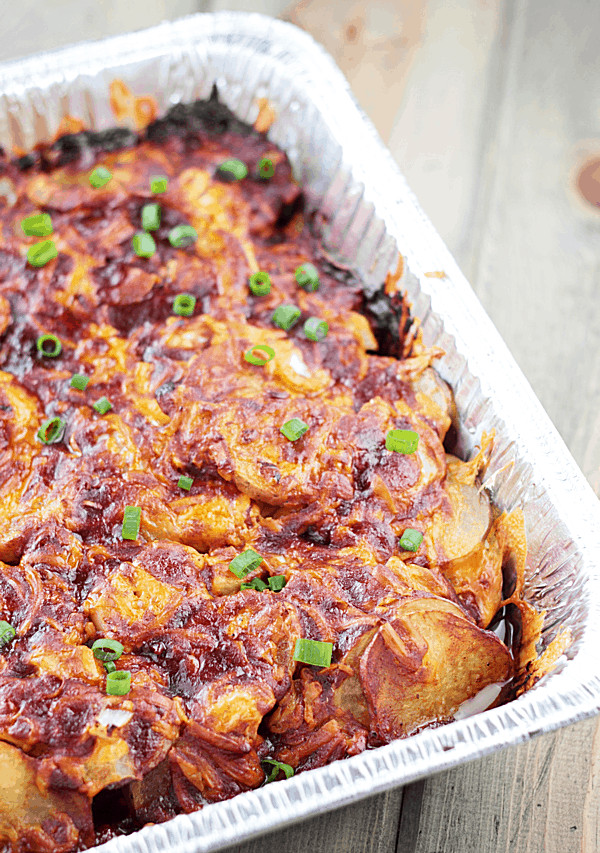 These Cheddar Bacon Potatoes are and easy side dish with smokey bacon and bbq flavor. | Countryside Cravings