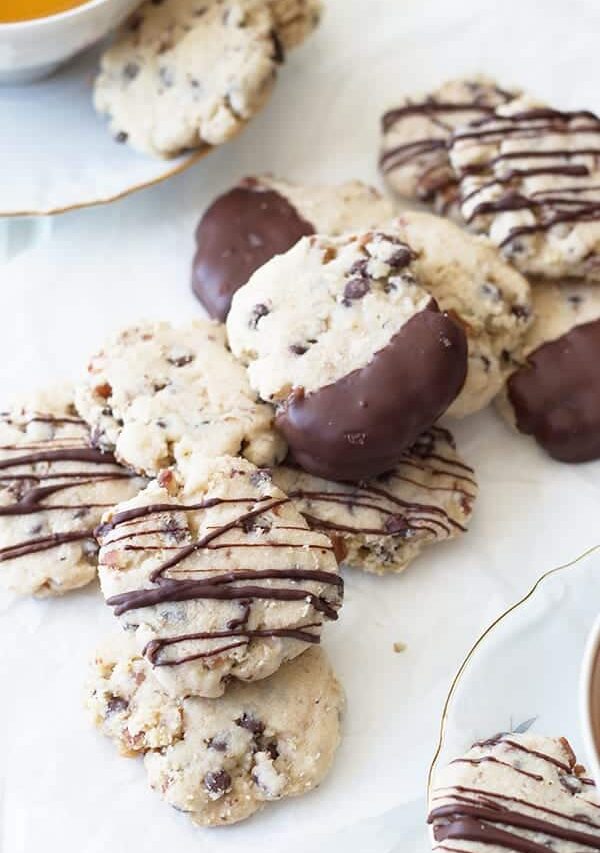 Chocolate Chip Pecan Shortbread Cookies- these buttery cookies are hard to resist! They are studded with mini chocolate chips and pecans and will delight both young and old. | countrysidecravings.com