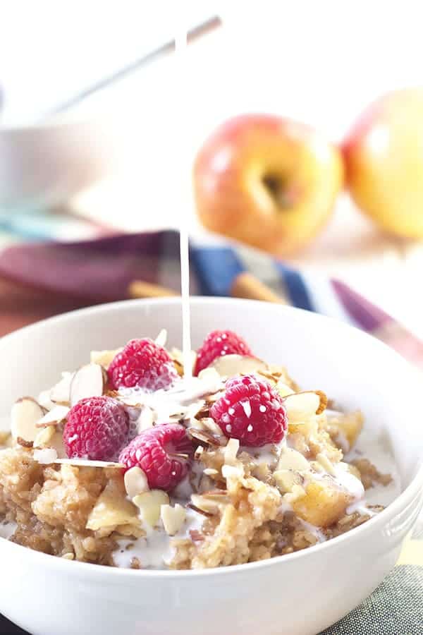 Slow Cooker Apple Cinnamon Breakfast Rice- a great way to start off you day and a nice change from the standard oatmeal. Studded with tender apples and spiced with cinnamon! | countrysidecravings.com