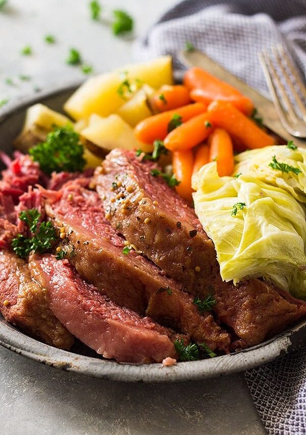 This Slow Cooker Guinness Corned Beef is an easy one pot meal make in the crockpot! The Guinness and a touch of brown sugar make the dish extra special! | www.countrysidecravings.com