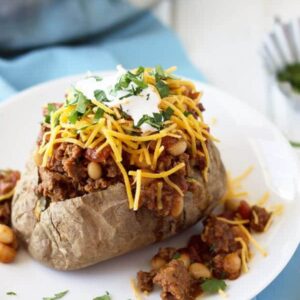 Taco Baked Potatoes are a great way to use up leftover baked potatoes and make for a super satisfying dinner! | www.countrysidecravings.com