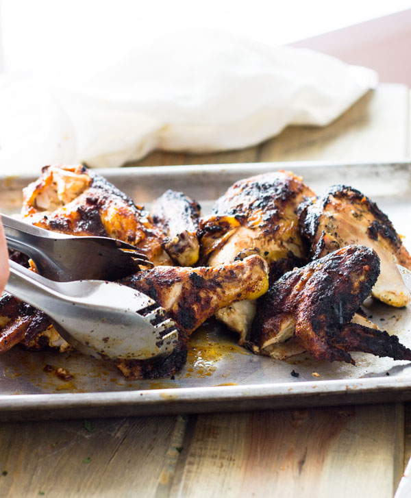 Applewood Grill Smoked Chicken -the applewood provides a mild smokiness and the dry rub gives hints of sweetness for a perfectly juicy chicken. | www.countrysidecravings.com 