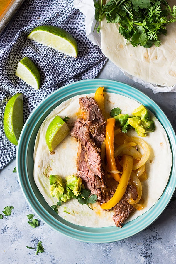 Easy Sheet Pan Steak Fajitas are super easy, flavorful and sure to become a favorite!! | www.countrysidecravings.com