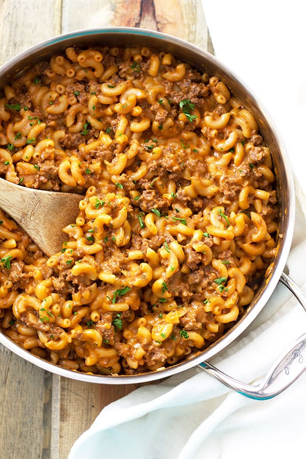 Homemade Hamburger Helper -just as quick and easy as the boxed stuff, but tastes way better! | countrysidecravings.com