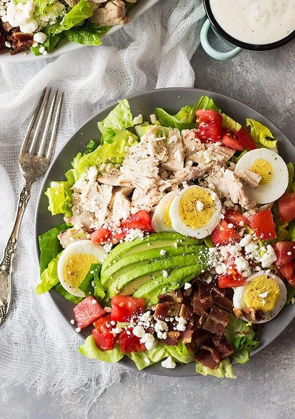 This Turkey Cobb Salad is a great main dish salad to use up some leftover turkey (or you can use chicken too)! It's healthy, full of flavor and will leave you begging for more! | www.countrysidecravings.com