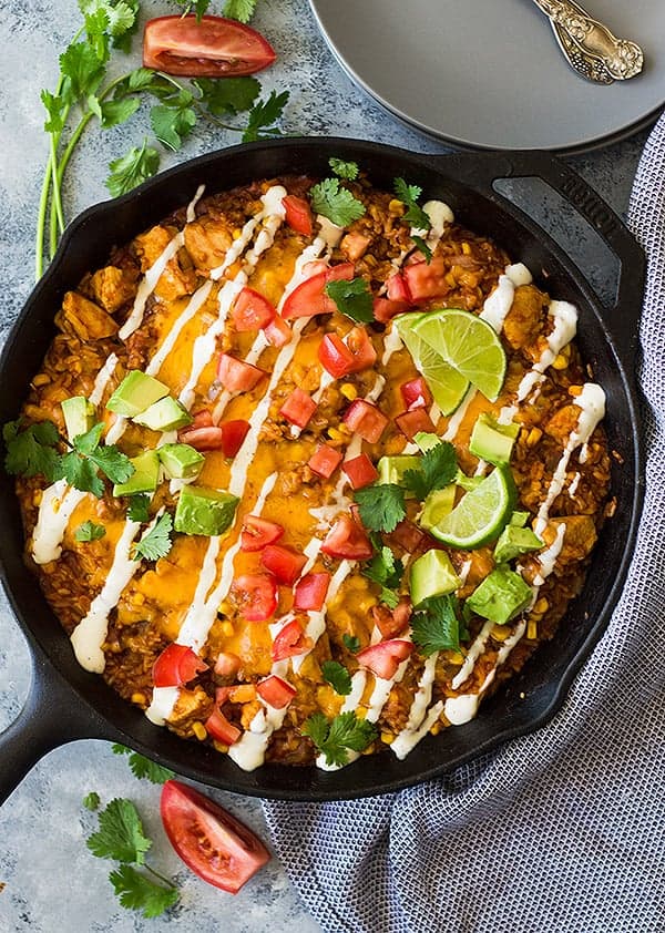 This One Pot BBQ Chicken and Rice is a quick and easy meal the whole family will love! Full of flavor, hearty and satisfying. | www.countrysidecravings.com