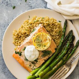 This Simple Sheet Pan Salmon and Asparagus is dinner made on one sheet pan and on your table in 20 minutes! | www.countrysidecravings.com