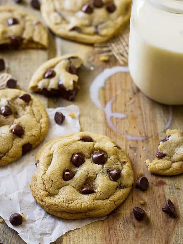 These No Chill Soft Chocolate Chip Cookies are soft, chewy, require no special ingredients and no chilling! Perfect!