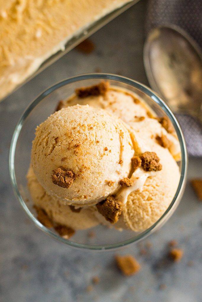 This No Churn Pumpkin Ice Cream tastes just like pumpkin pie! It's easy to make, uses simple ingredients and requires no ice cream maker!