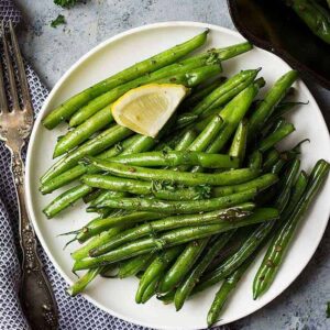 These Skillet Garlic Green Beans are a quick and easy side dish. They go great with many meals plus, they are healthy!