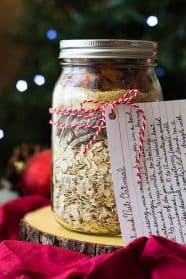 This Mason Jar Gift Fruit and Nut Oatmeal is a perfect Christmas gift! This oatmeal with dried fruit and nuts is a great way to start off the morning, with greek yogurt and fresh fruit on top!