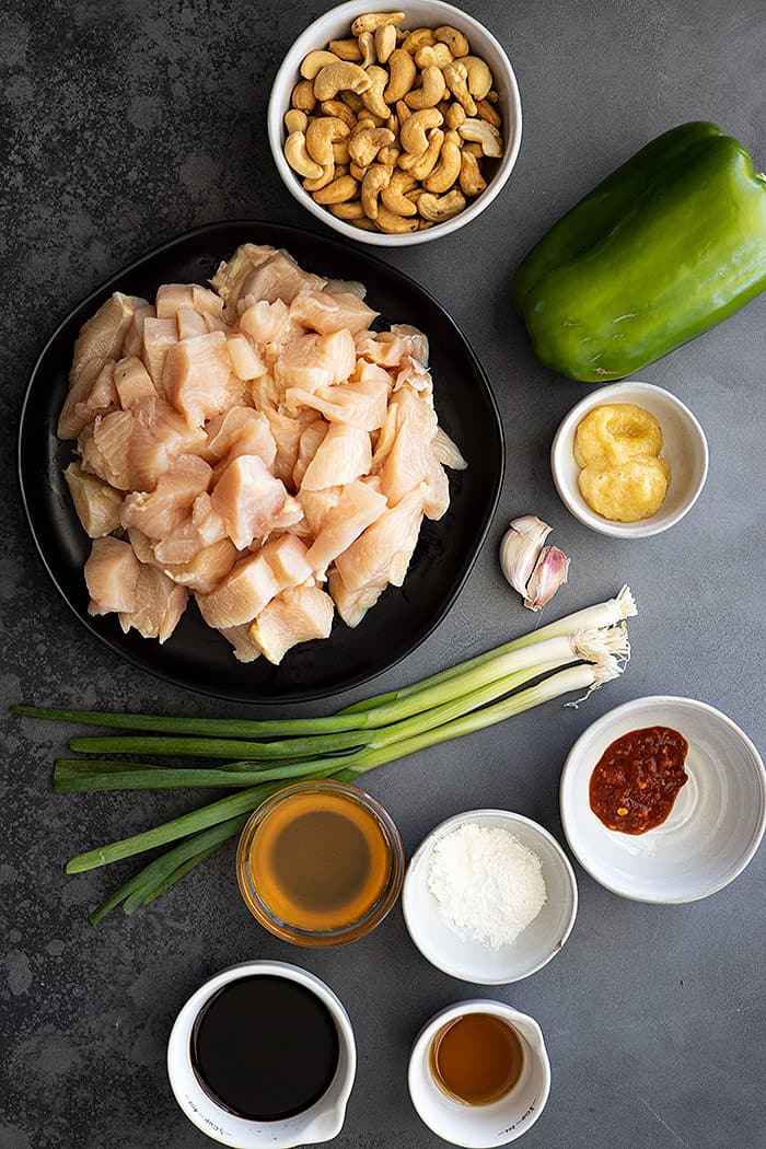 All the ingredients to make this chicken stirfry.
