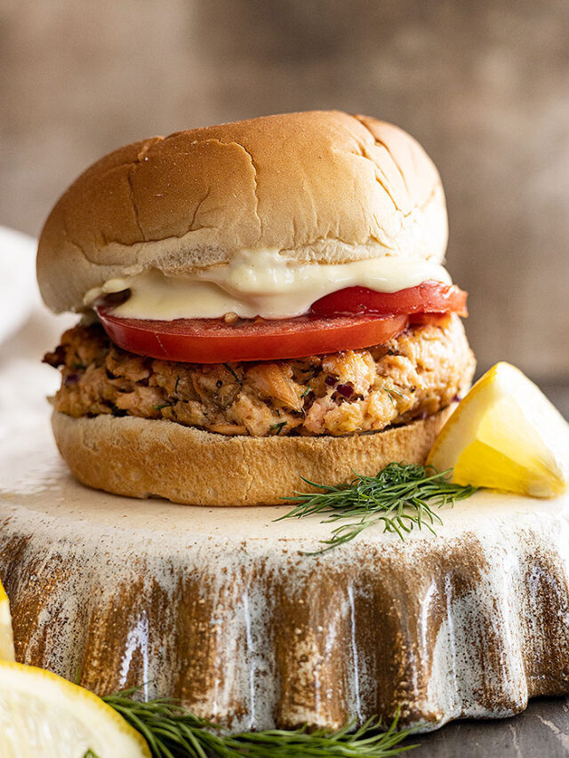 cropped-salmon-burgers-picture.jpg