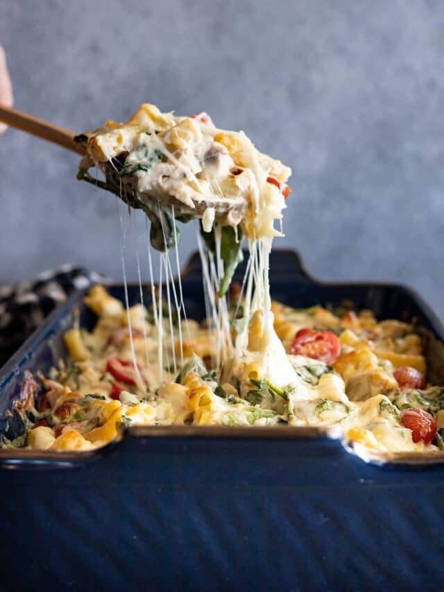 Get Ready for a Flavor Explosion: The Ultimate Chicken Florentine Pasta Casserole
