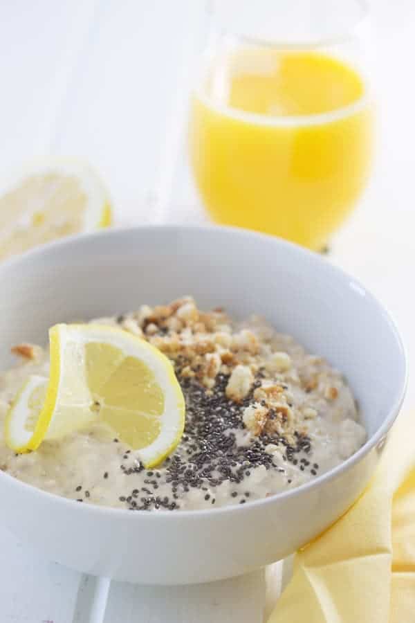 closeup: a bowl of lemon overnight oats with lemon, nilla wafers, and chia seeds on top