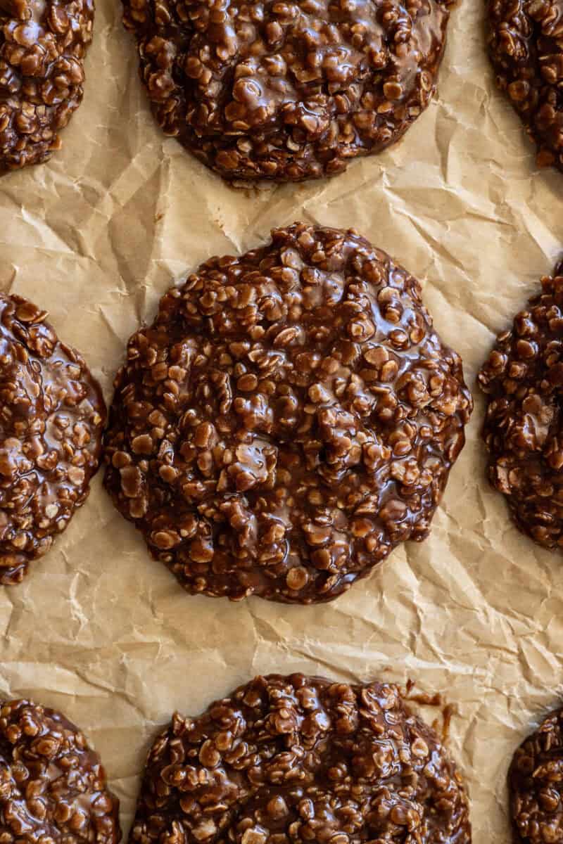 No Bake Chocolate Peanut Butter Cookies - Countryside Cravings