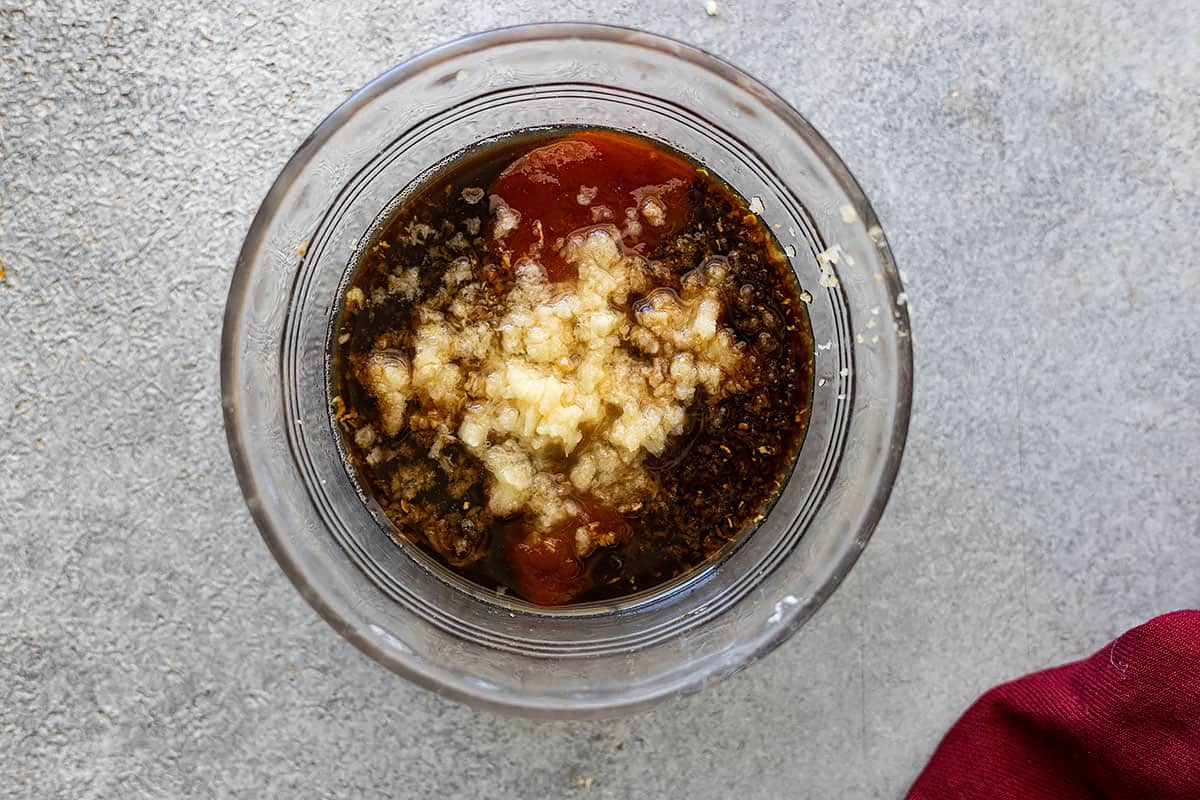 Picture of the sauce for the beef.